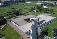Torcedores invadem CT e sede social do Corinthians para protestar