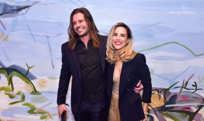 Em meio a idas e vindas, Wanessa Camargo parabeniza Dado Dolabella