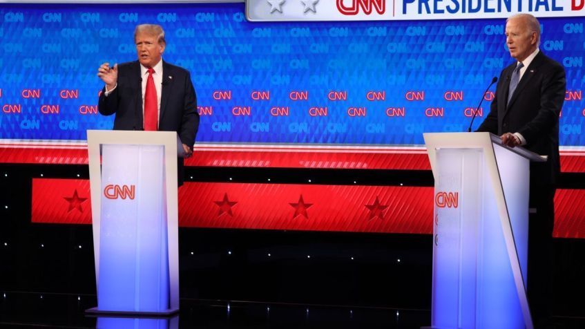 Campanha de Biden ganhou no sorteio antes do debate para escolher de que lado ele ficaria. A campanha de Trump escolheu então que o ex-presidente fizesse a última declaração final. / Will Lanzoni/CNN