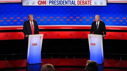 O ex-presidente Donald Trump e o presidente Joe Biden durante o debate presidencial da CNN na quinta-feira em Atlanta