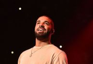 Astro do rap, Drake faz aposta milionária em título do Dallas na NBA