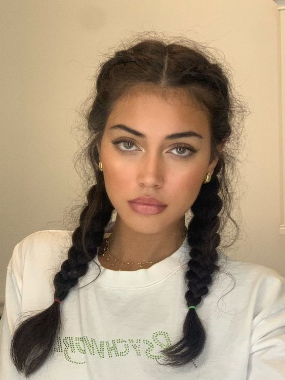 Duas tranças simples / Instagram/ Cindy Kimberly