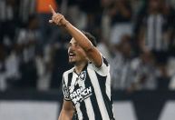Cruzeiro: Mattos revela acerto com Eduardo, ex-meia do Botafogo