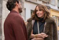 "Emily em Paris": atriz projeta choque cultural que protagonista teria no Brasil