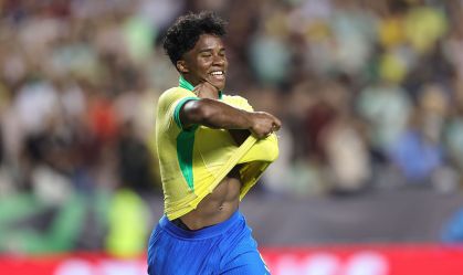 Endrick será titular da Seleção contra o Uruguai, confirma Dorival