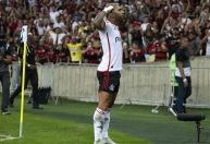 Gabigol é aplaudido após gol pelo Flamengo e manda recado: 
