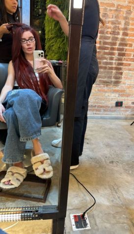 Gkay aposta em fios longos / Instagram/Gkay