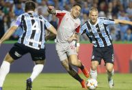 Grêmio empata com Estudiantes e vai enfrentar Fluminense nas oitavas da Libertadores
