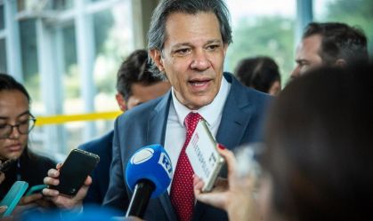 Fernando Haddad (Fazenda) fala com jornalistas após reunião com Tebet 13/06/2024
