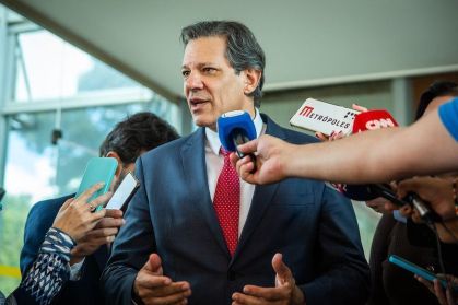 Fernando Haddad (Fazenda) fala com jornalistas após reunião com Tebet 13/06/2024