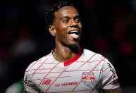 Com um a menos, Red Bull Bragantino vence Juventude pelo Brasileirão