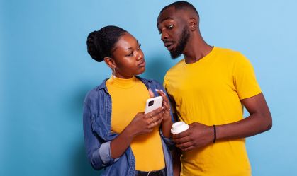 Ciúme é sinal de amor? Mais da metade dos homens brasileiros acreditam que sim