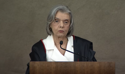“Não falo sobre candidato algum, pois sou juíza do Brasil inteiro”, afirma Cármen Lúcia