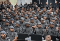 Operação com quase 400 policiais combate bailes funk em São Paulo