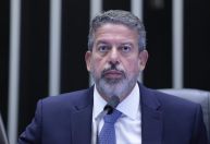 Lira vai escolher relatora sobre aborto entre 20 deputadas de partidos de centro