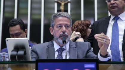 Presidente da Câmara dos Deputados, Arthur Lira (PP-AL), em sessão deliberativa, em 11 de junho de 2024