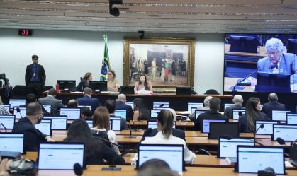 Com placar de 47 a 17, CCJ da Câmara aprova PEC das Drogas