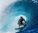 Surfe: Ítalo Ferreira supera tubarão para avançar na Liga Mundial
