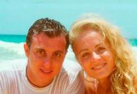 Dia dos Namorados: Luciano Huck se declara para Angélica com tirinha