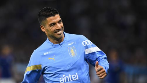 Luis Suárez durante aquecimento antes da partida do Uruguai contra a Argentina, pelas Eliminatórias