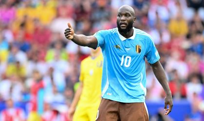 Craque da Bélgica, Lukaku reclama de não poder enterrar seu pai na Europa