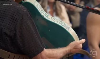 Lulu Santos revela que sua guitarra foi apelidada por Xuxa