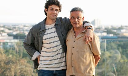 "Mania de Você": vilão de Chay Suede fará personagem de Ângelo Antônio sofrer