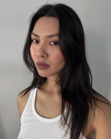 Aposte em maquiagens que valorizem a beleza natural / Instagram/Mimi Nguyen