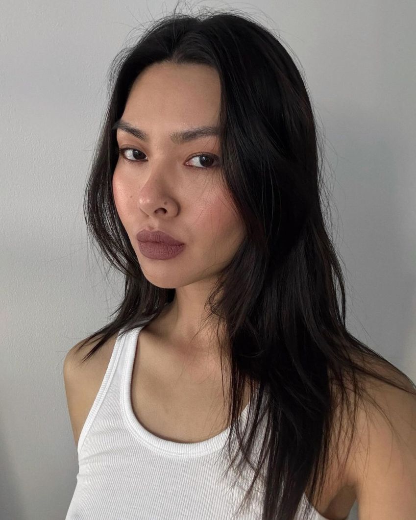 Aposte em maquiagens que valorizem a beleza natural / Instagram/Mimi Nguyen