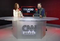 Mari Maria se diz obcecada por maquiagem e relembra bullying: 