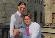 "Maxton Hall": atriz compartilha registro durante gravação da 2ª temporada