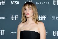 Maya Hawke assume se beneficiar de nepotismo: 