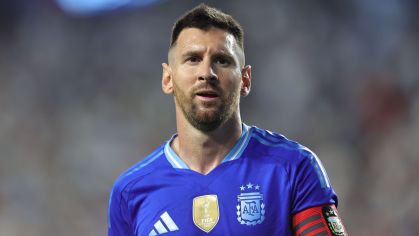Messi durante a vitória da Argentina sobre a Guatemala, em amistoso