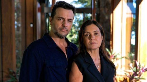 Rodrigo Lombardi e Adriana Esteves integram o elenco da novela "Mania de Você"