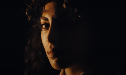 "Elite": Nadia aparece no teaser da última temporada; assista