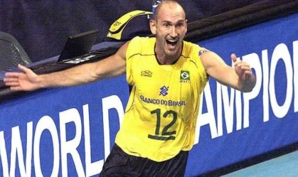 Nalbert, ídolo da Seleção Brasileira de Vôlei, lamentou a morte de Pampa