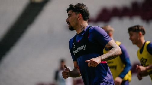 Lucas Paquetá com a camisa do West Ham, da Inglaterra