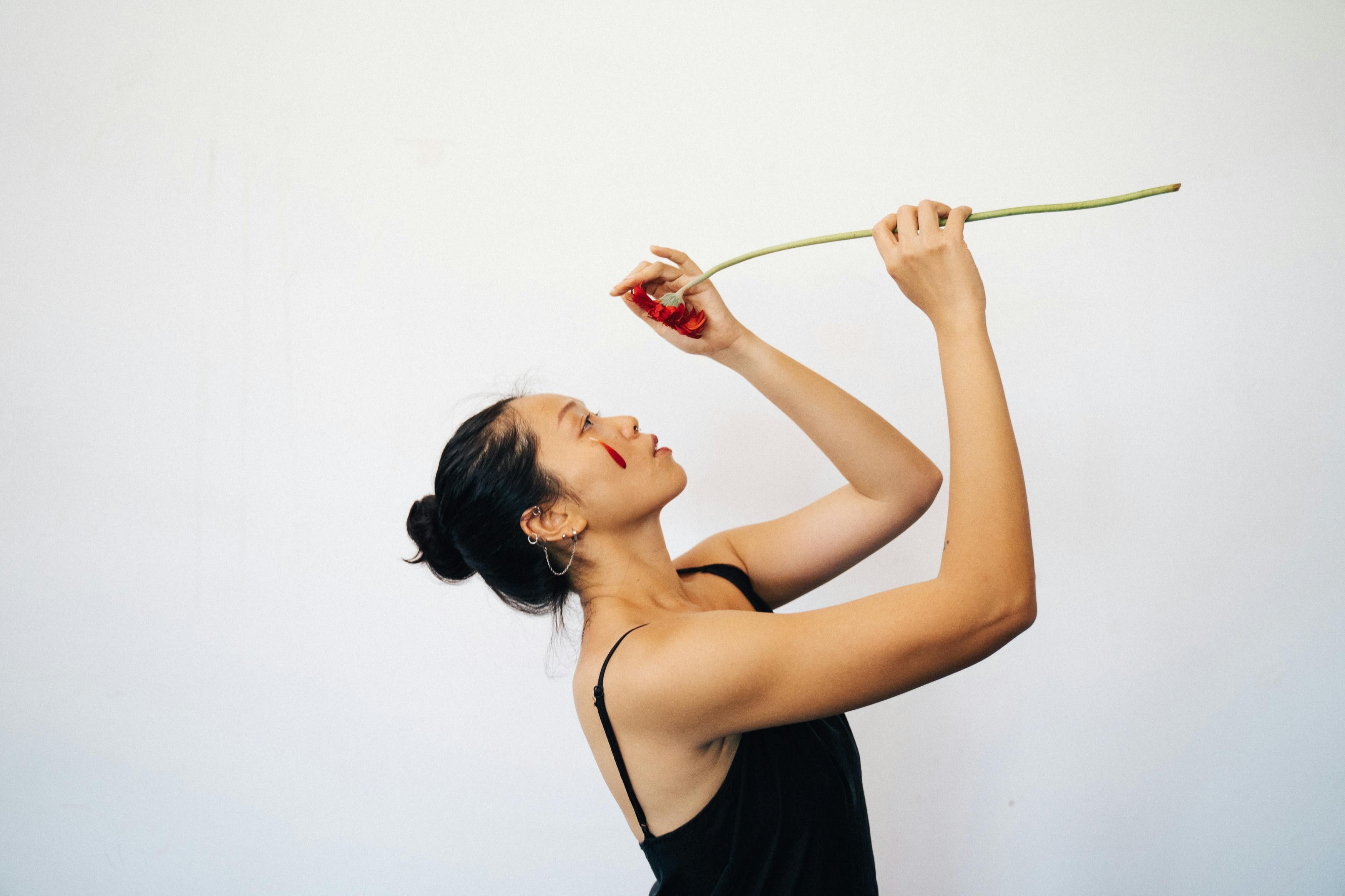Banho de rosa vermelha para atrair o amor / Pexels