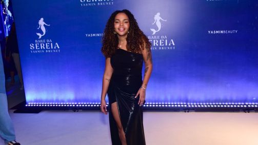 Pitel no Baile da Sereia, aniversário de Yasmin Brunet