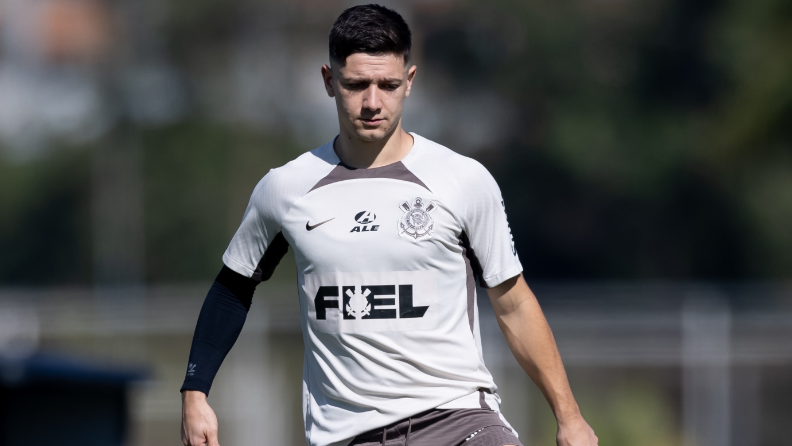 Rodrigo Garro em treino do Corinthians • Foto: Rodrigo Coca/ Ag.Corinthians
