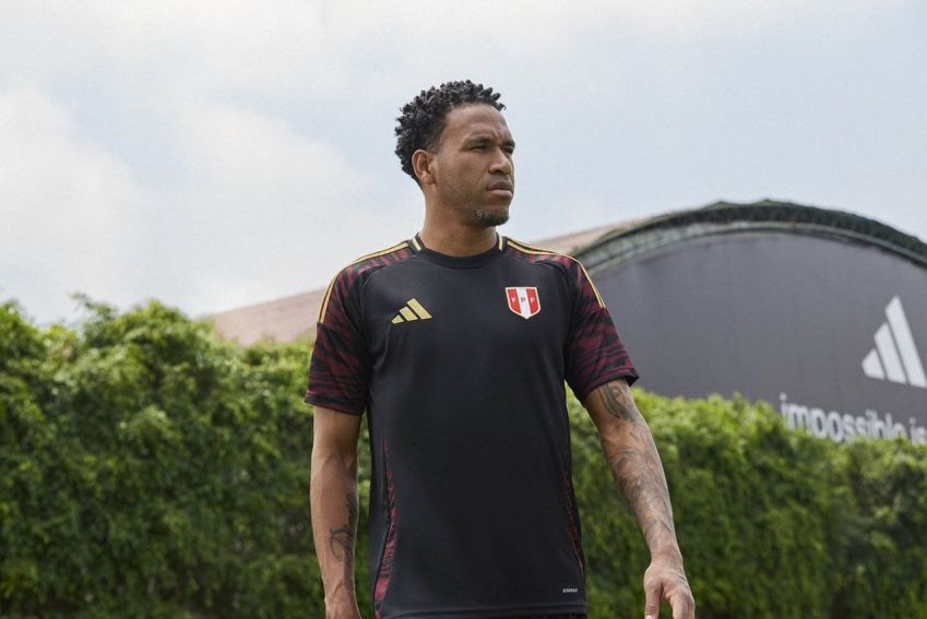 Segundo uniforme do Peru / Divulgação/Adidas