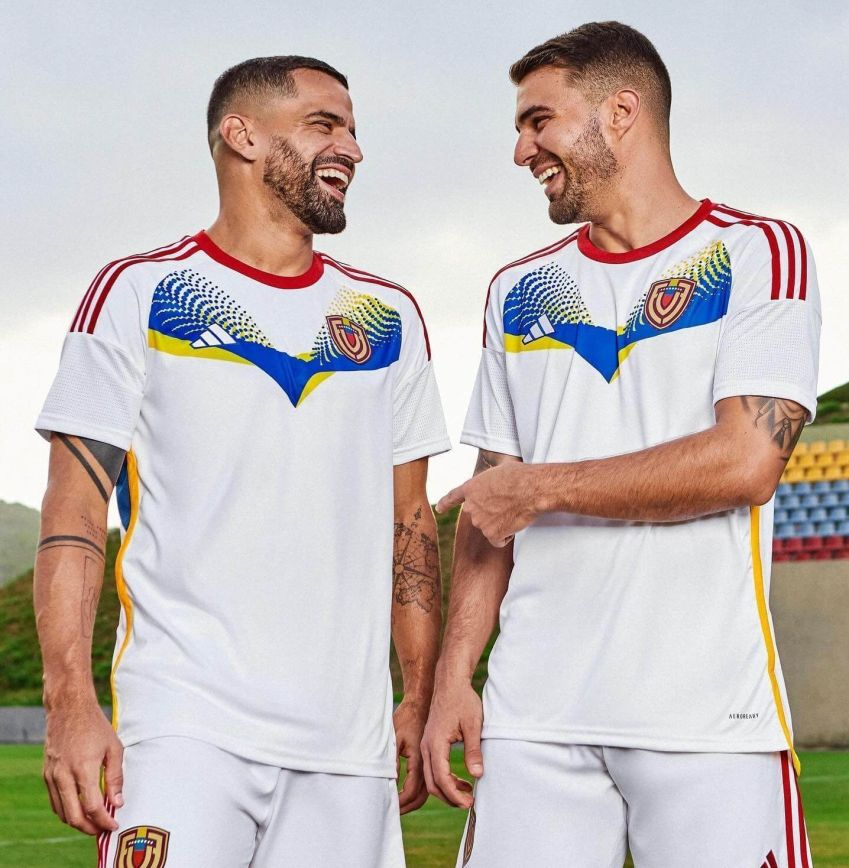 Segundo uniforme da Venezuela / Divulgação/Adidas