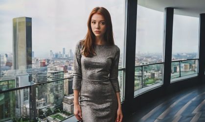 Seren Ay é uma das finalistas do primeiro concurso de beleza de IA do mundo