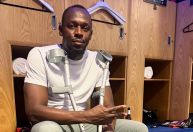 Usain Bolt sofre lesão em jogo de futebol beneficente: 