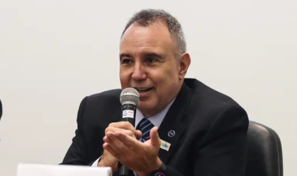 Corte de gastos do governo com digitalização está "aquém" e novo RG deve ajudar, diz secretário