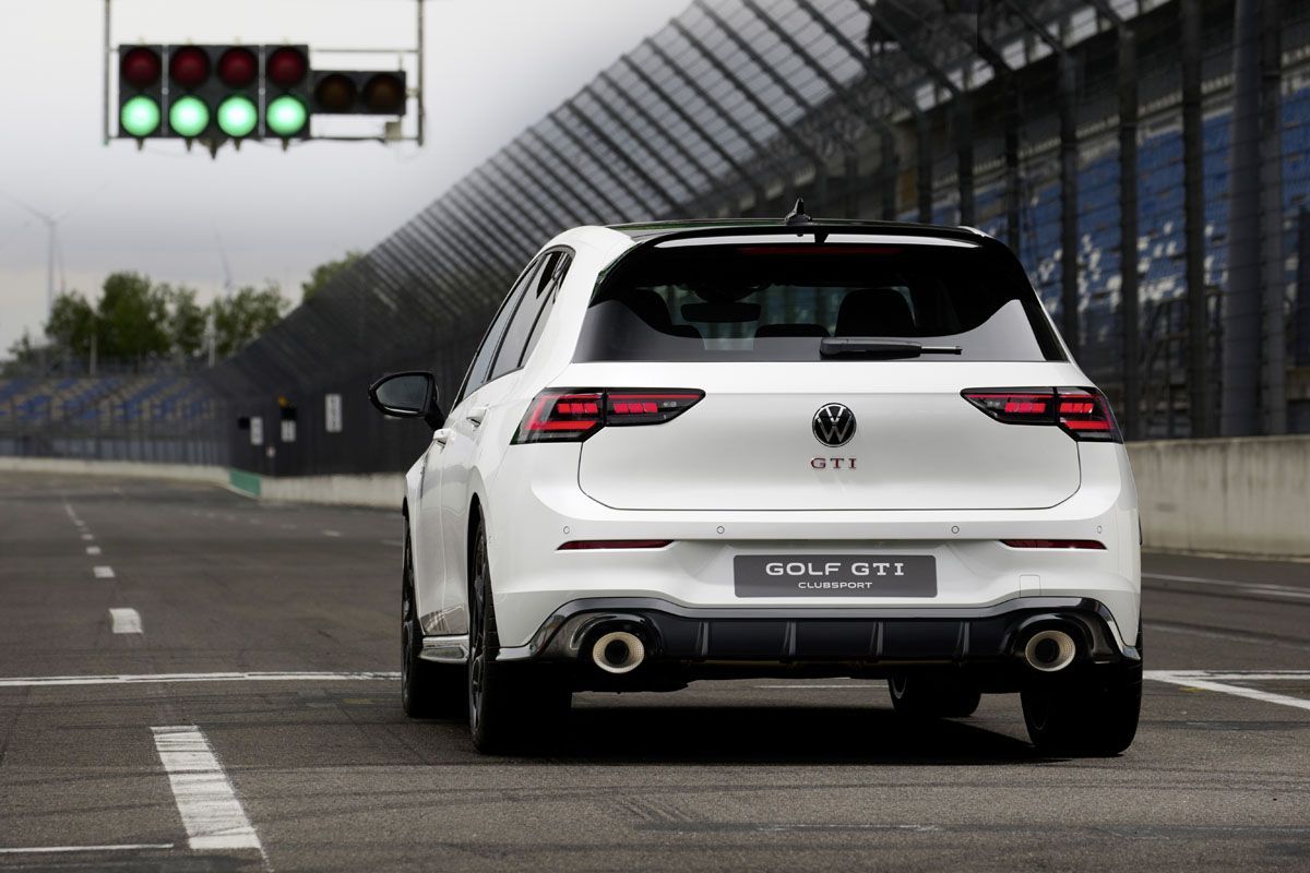 Volkswagen Golf GTI Clubsport é a versão mais extrema da linha / Divulgação
