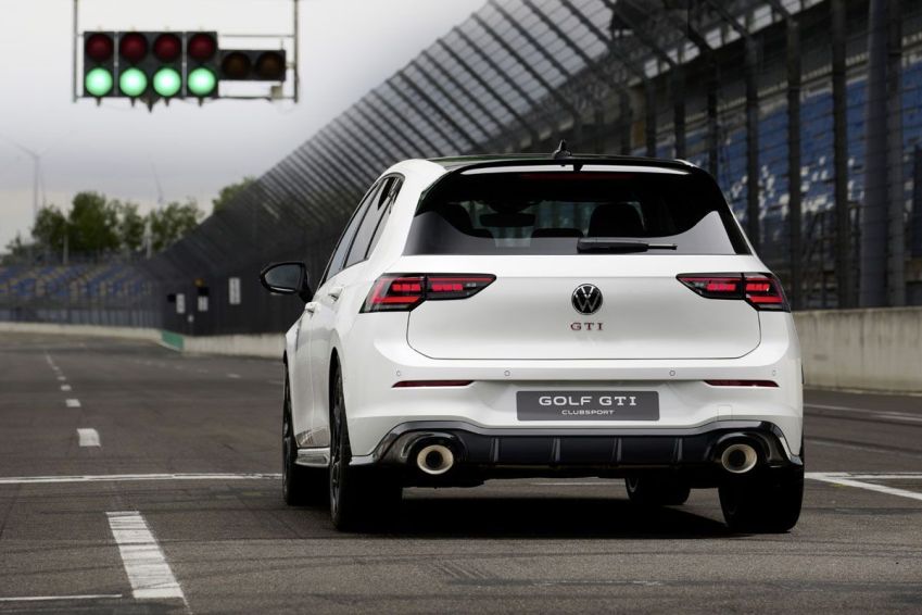Volkswagen Golf GTI Clubsport é a versão mais extrema da linha / Divulgação