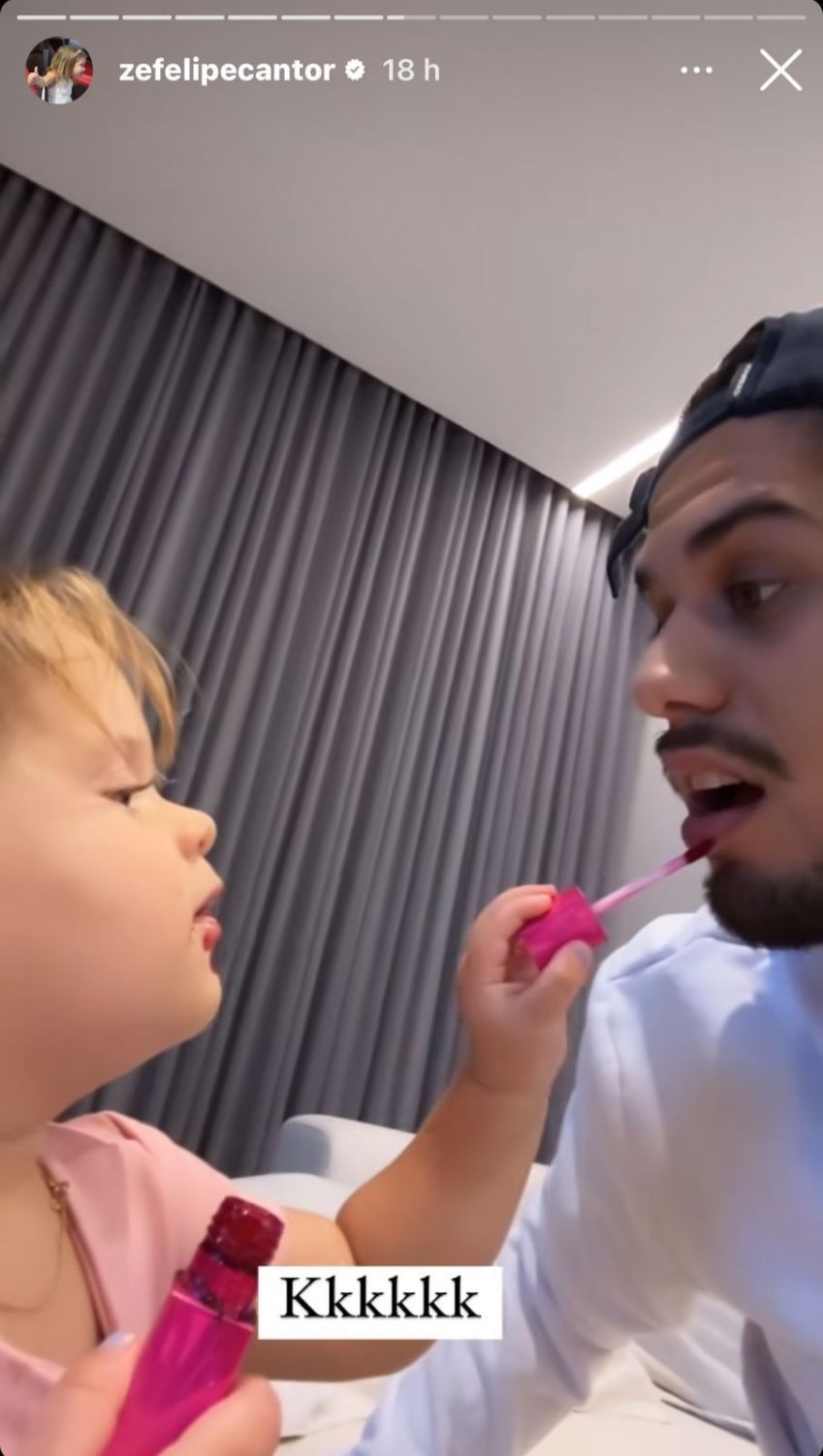 Zé Felipe filmou brincadeira com a filha caçula / Instagram/Zé Felipe