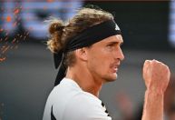 “Espancador de esposa!”: Zverev ouve ofensa e pede expulsão de torcedor