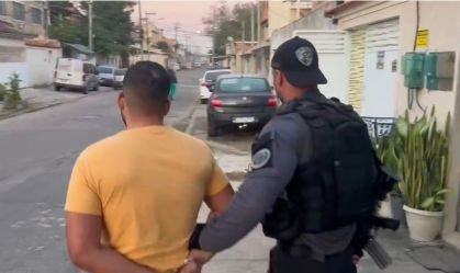 Polícia prende quadrilha que roubava e clonava carros locados no Rio de Janeiro